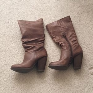 Howell Leather Boots